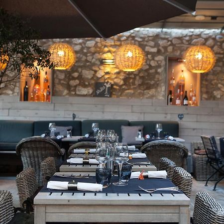 L'Auberge De L'Aubergine Eygalières Zewnętrze zdjęcie
