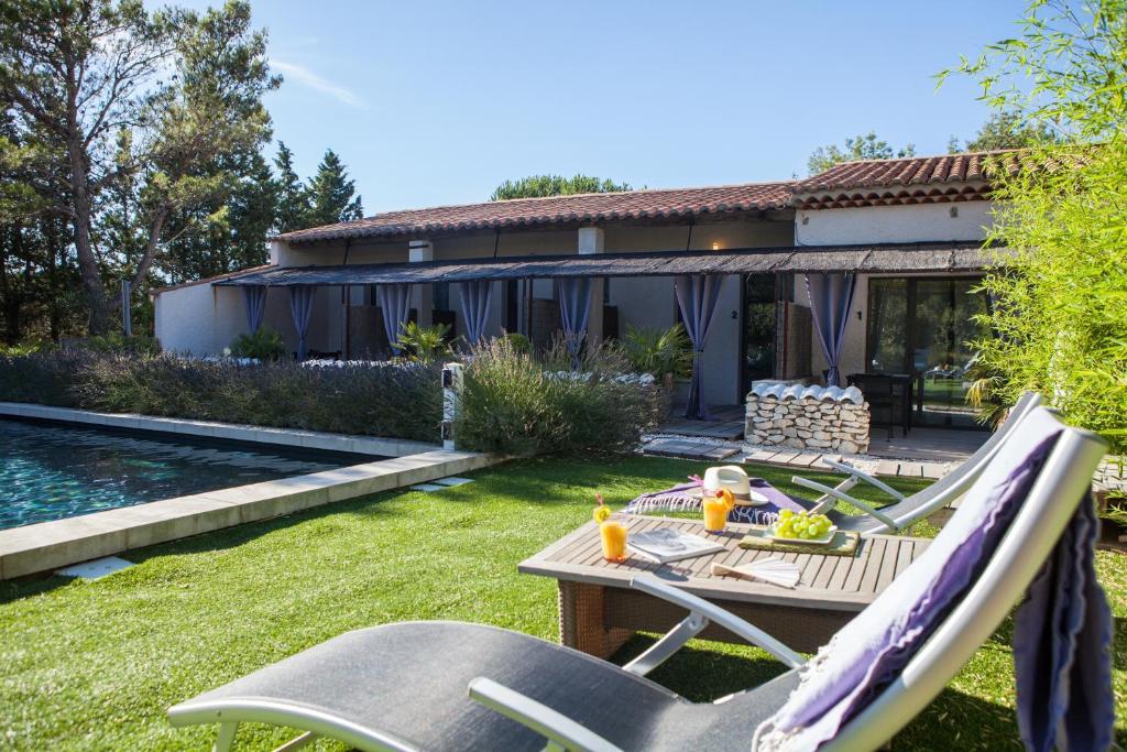 L'Auberge De L'Aubergine Eygalières Pokój zdjęcie