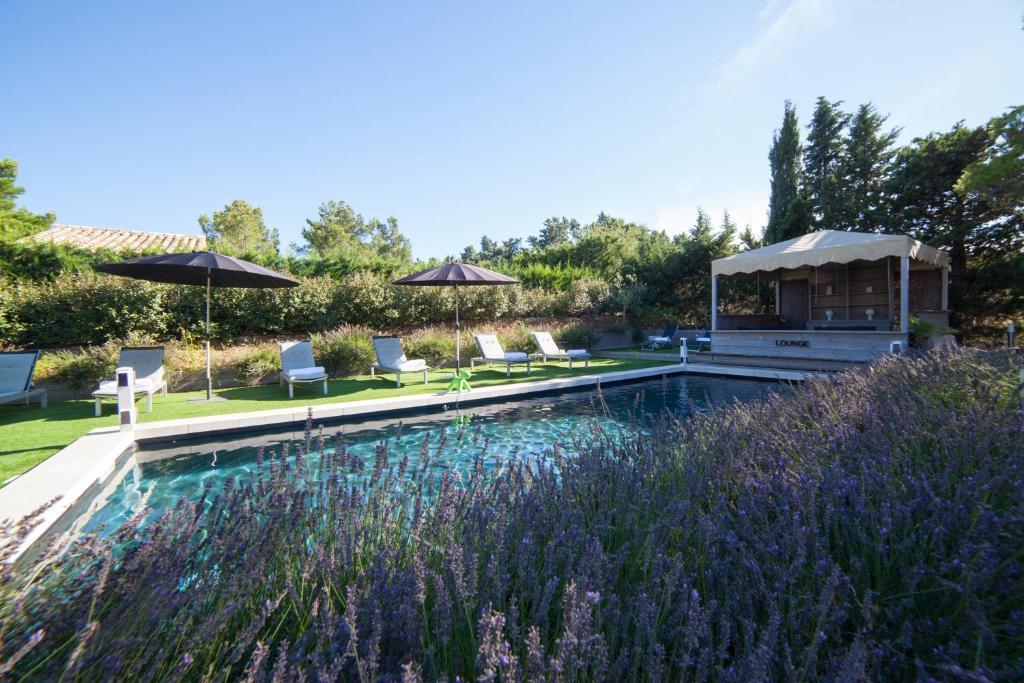 L'Auberge De L'Aubergine Eygalières Zewnętrze zdjęcie
