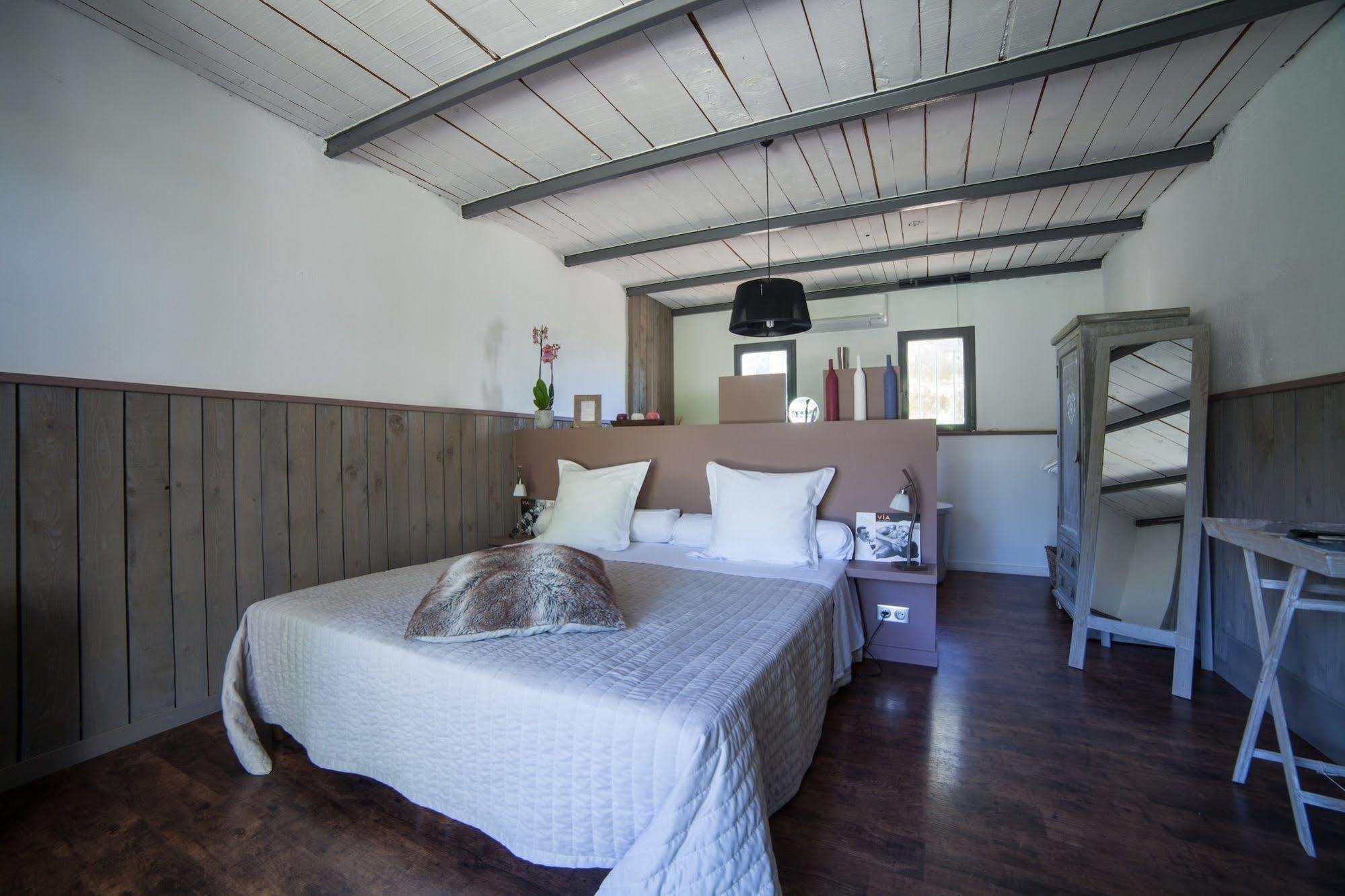 L'Auberge De L'Aubergine Eygalières Zewnętrze zdjęcie