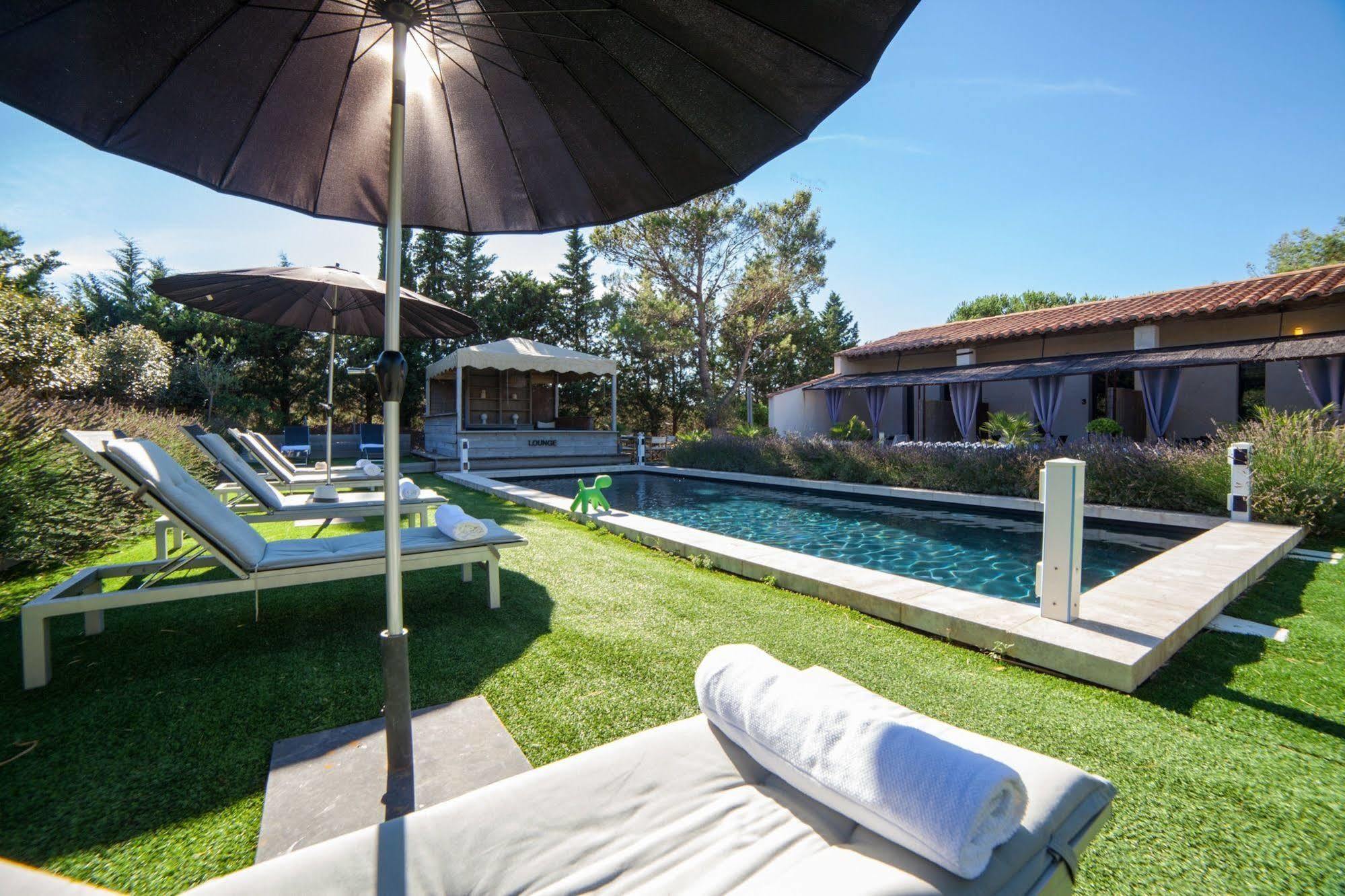 L'Auberge De L'Aubergine Eygalières Zewnętrze zdjęcie